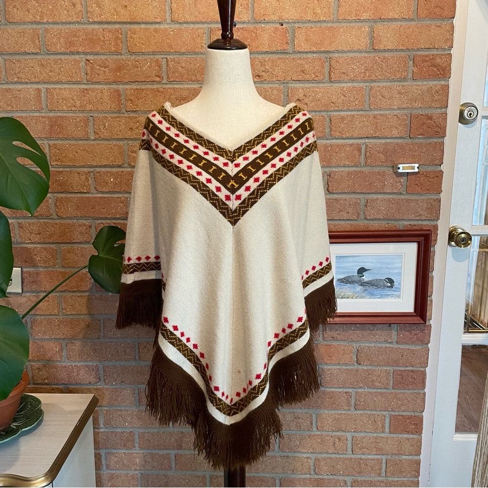 Vintage 70’s Boho Hippie Cream Poncho Mac Henry One Size
